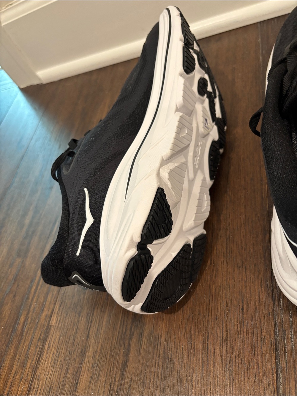 Hoka Clifton Black Running Shoes - Lightweight Cushioned Trainer - Picture 6 of 6